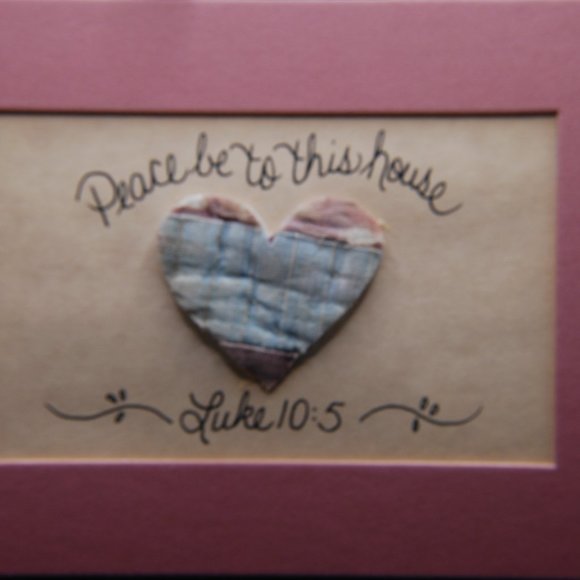 5 x 7 Quilted Heart "Peace be to this House" Matted Picture - Picture 1 of 4